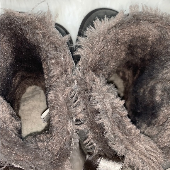 COPY - UGG boot - Picture 7 of 9